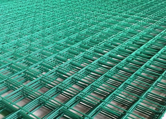 Pvc bedekte Gelaste Draad Mesh Panel Long Hole 2,0 met een laag - 4.0mm Draadmaat