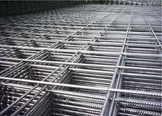Laag Koolstofstaaldraad Mesh Panels, 26m Lengte Gelaste Staalomheining Panels