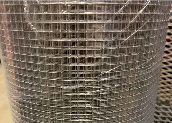 Gegalvaniseerde Gelaste Draad Mesh Rolls 3/8 het Openen van“ X 3/8“ de Omheining van de Bouwperimeter