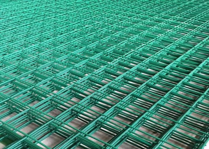Pvc bedekte Gelaste Draad Mesh Panel Long Hole 2,0 met een laag - 4.0mm Draadmaat