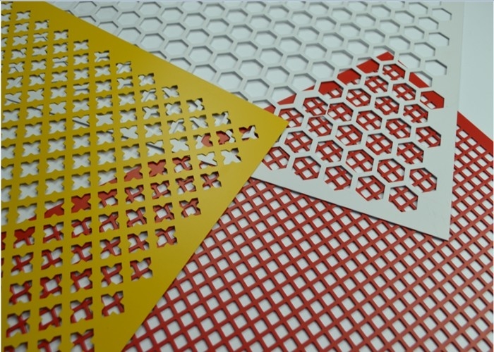 Decoratief Geperforeerd Metaal Mesh Sheets 1m/1.22m Breedte voor Ruimteverdelers